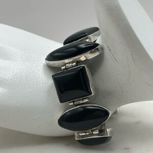 Sterling silver 925 tested onyx Women's Southwestern style Bracelet